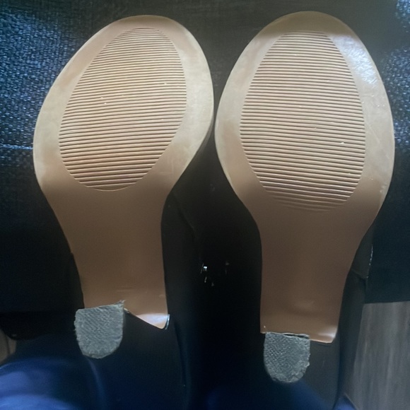 Black OTK boots - Picture 2 of 2